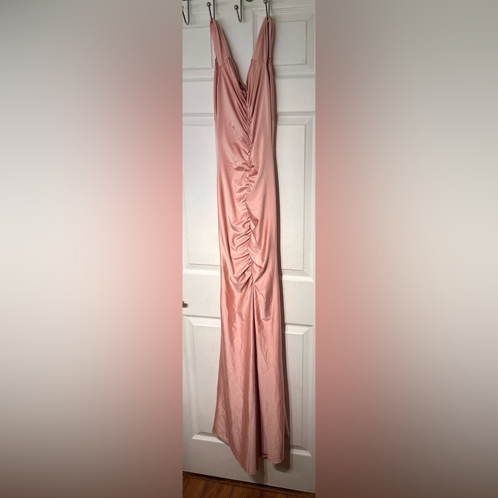 Charlotte Russe long pink dress - Picture 4 of 7